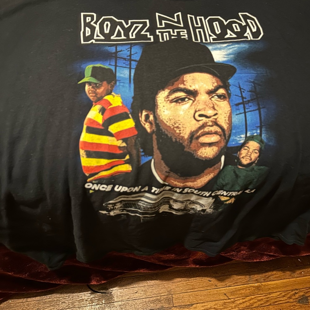 Boys n the hood t shirt